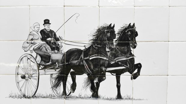 Tegeltableau Twee Friese paarden en wagen